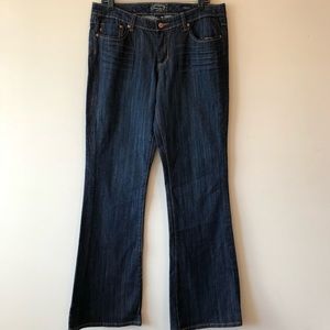 Women’s Dark Wash Seven 7 Jeans Sz34